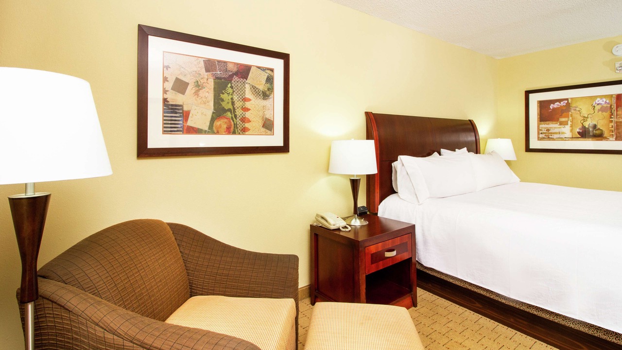 Photo of Bedroom in Northlake