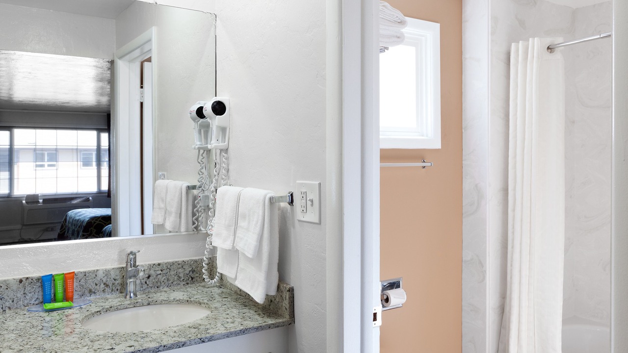 Photo of Bathroom in Downtown Eugene