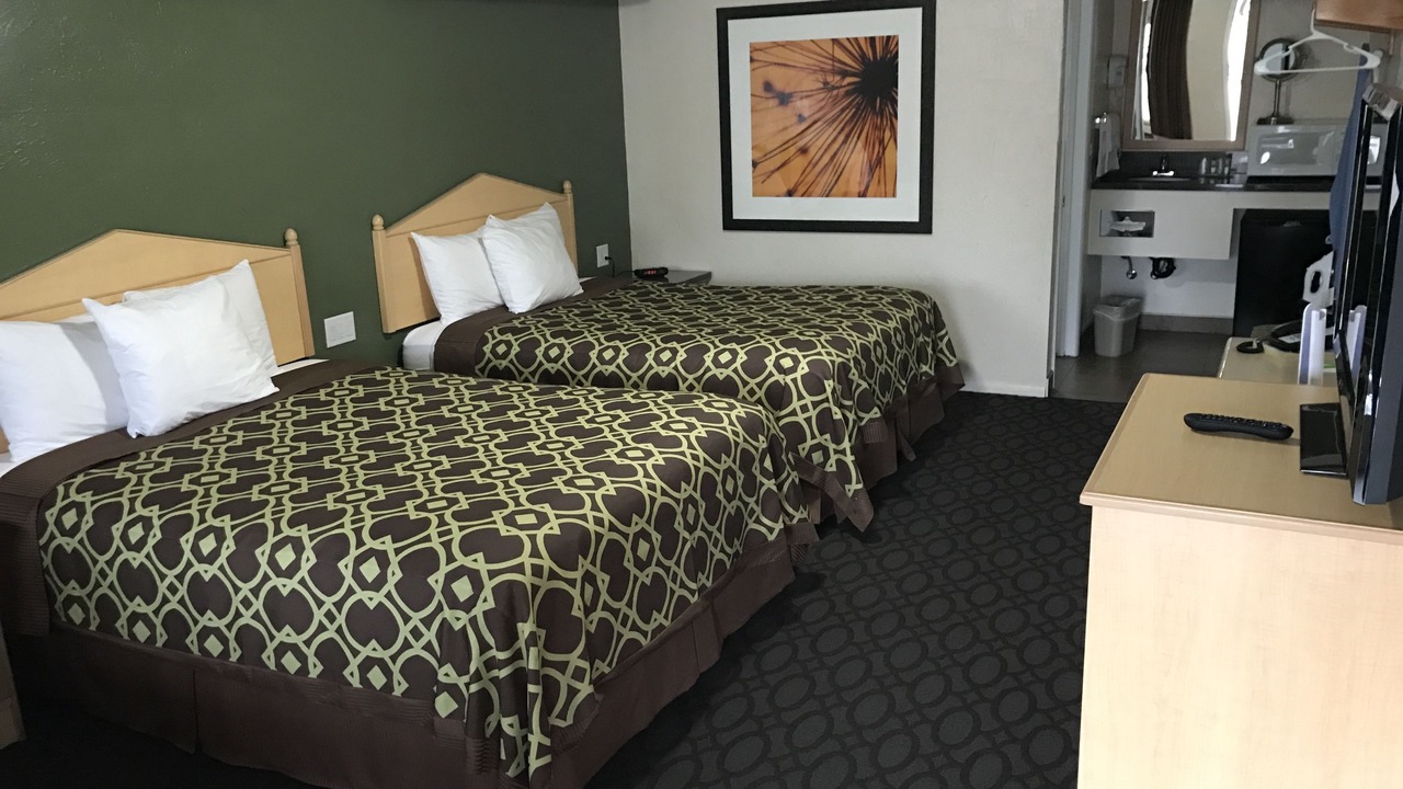 Photo of Bedroom in Downtown Eugene