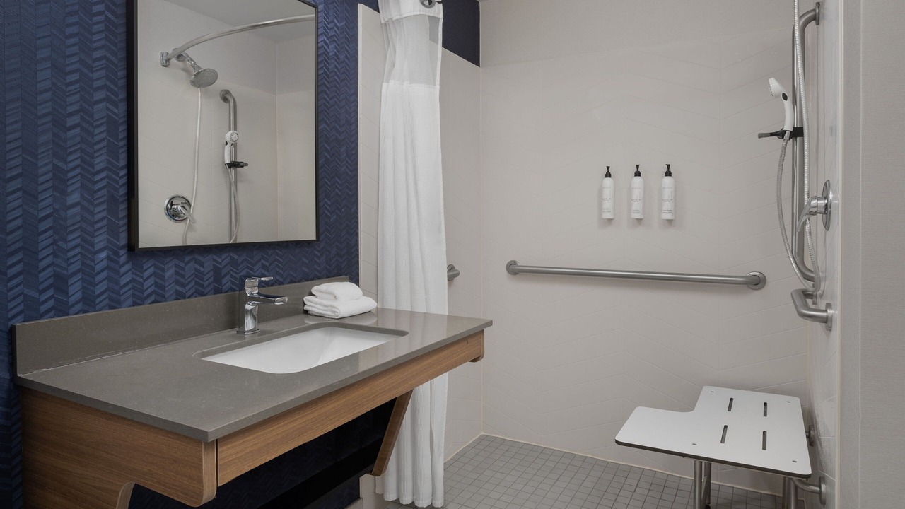 Photo of Bathroom in Hollins