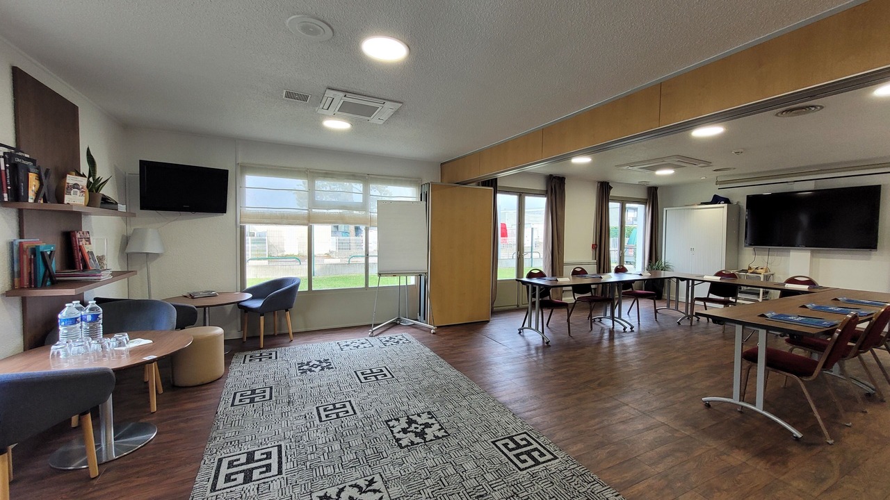 Photo of Others in Chambery