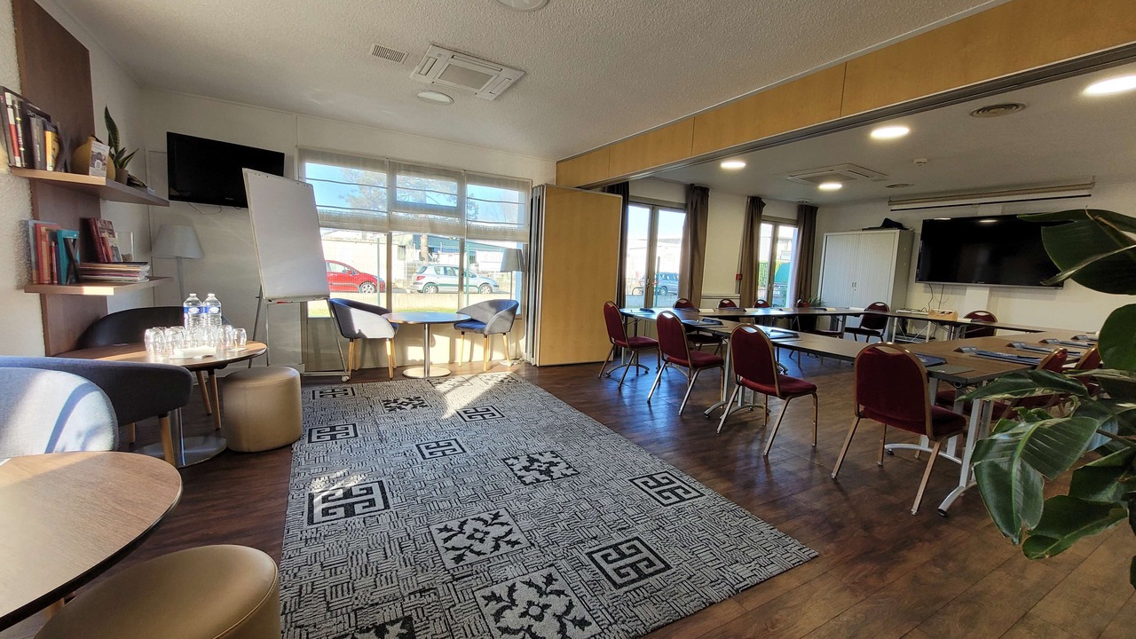 Photo of Others in Chambery