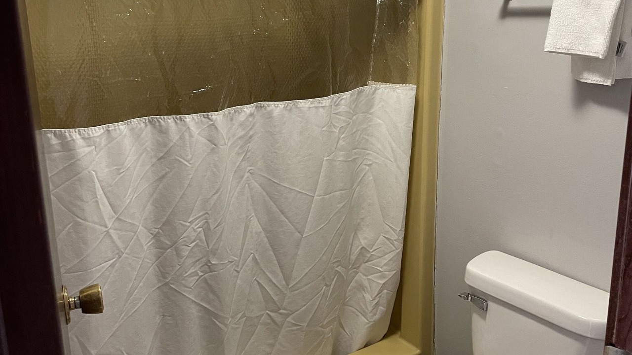 Photo of Bathroom in Greenup