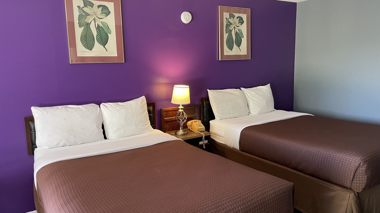 Photo of Bedroom in Greenup