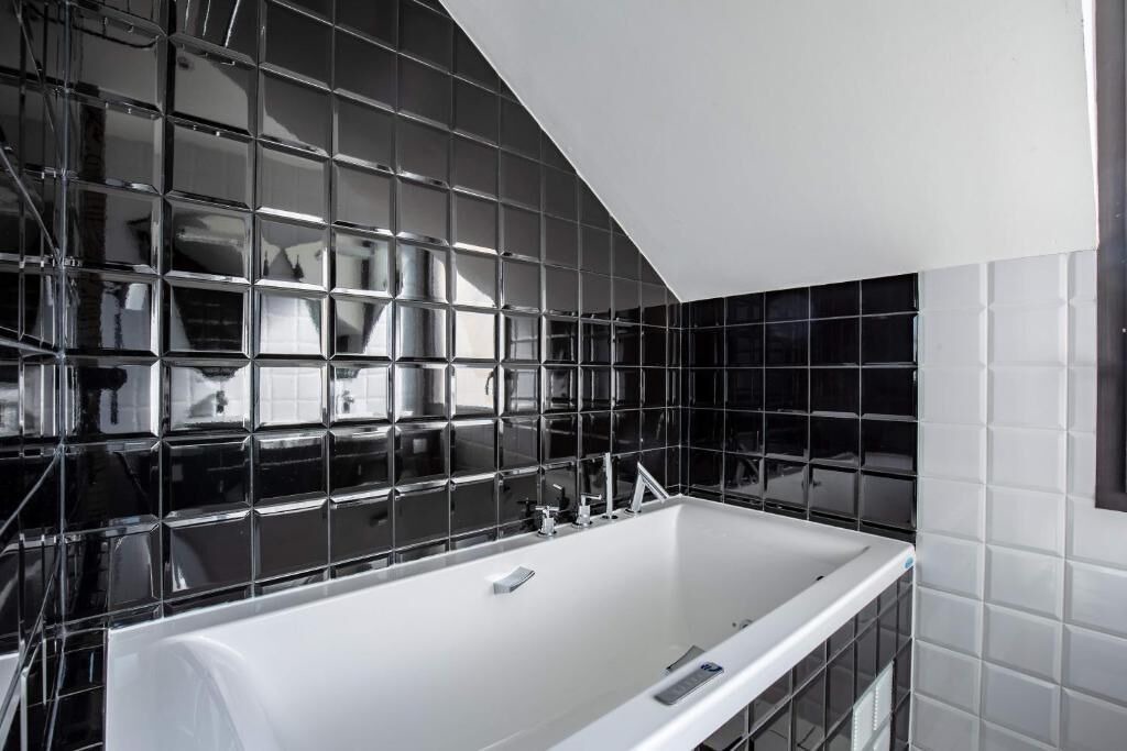 Photo of Bathroom in Chartres