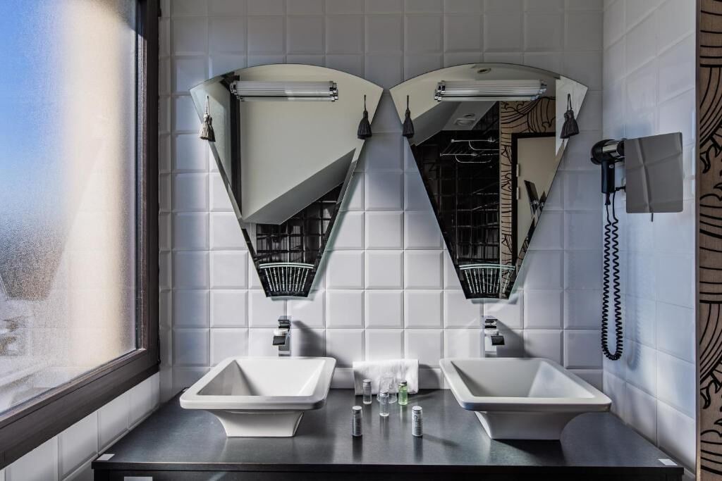 Photo of Bathroom in Chartres