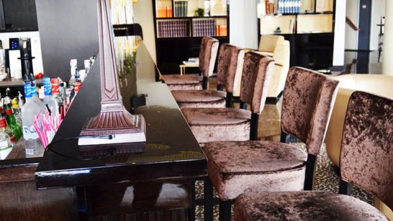 Photo of Others in Chartres