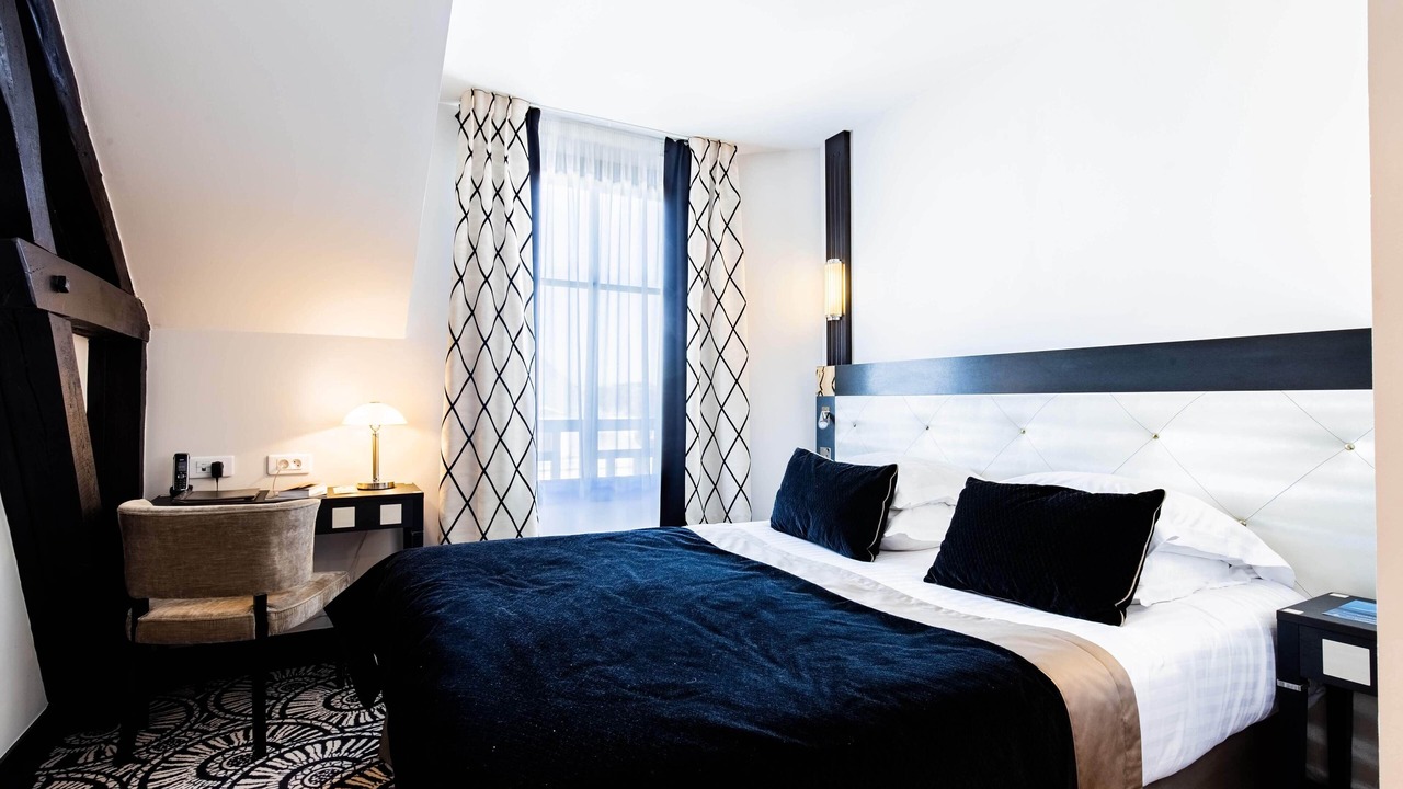 Photo of Bedroom in Chartres