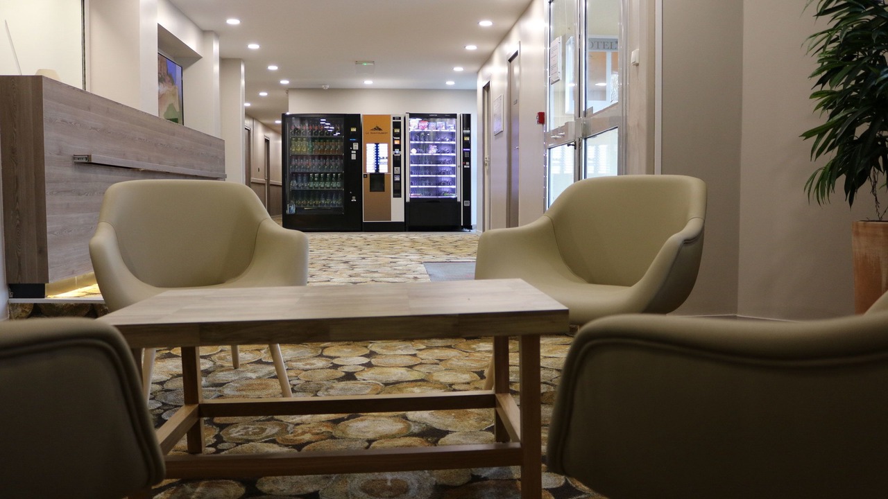 Photo of Others in Beauvoir