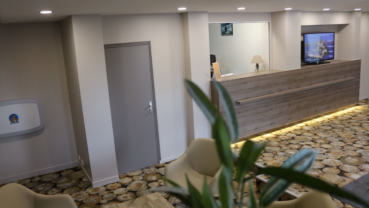 Photo of Others in Beauvoir