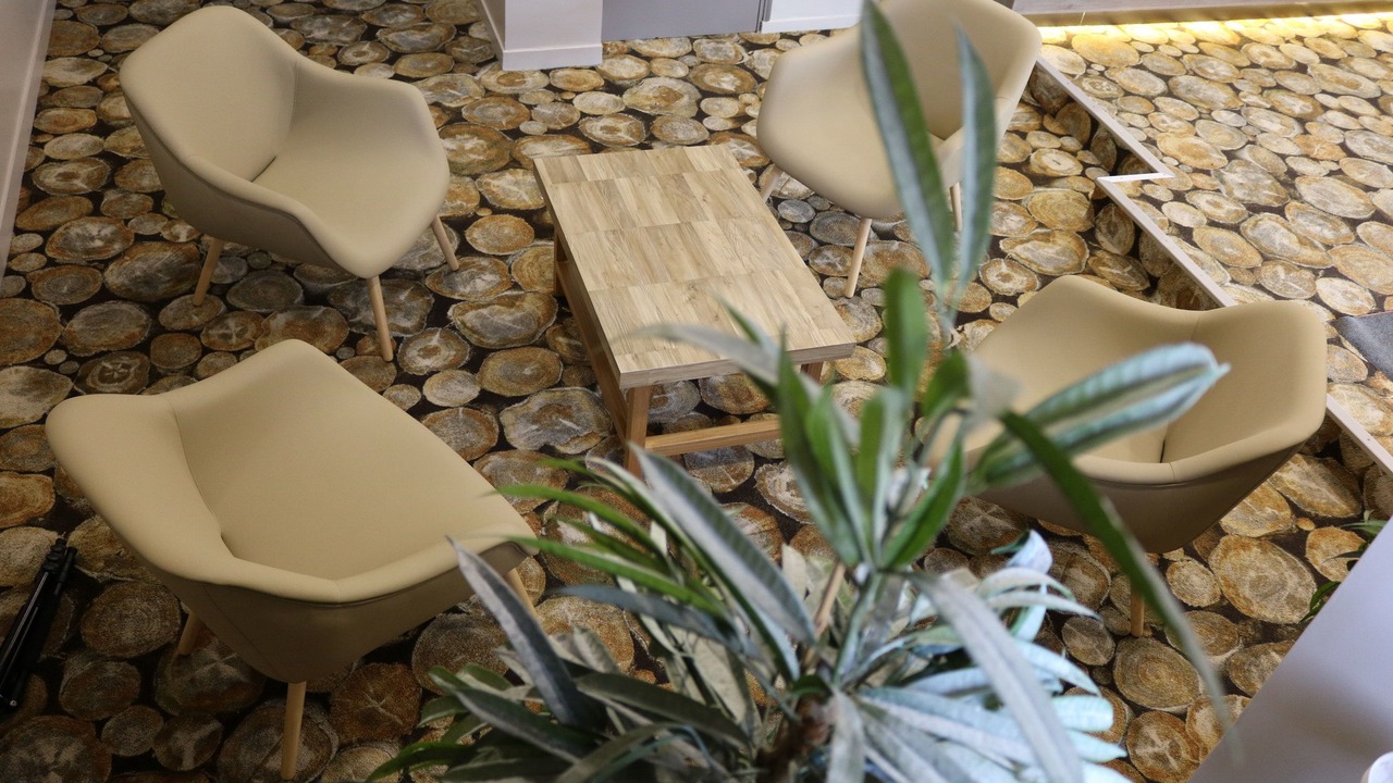 Photo of Others in Beauvoir