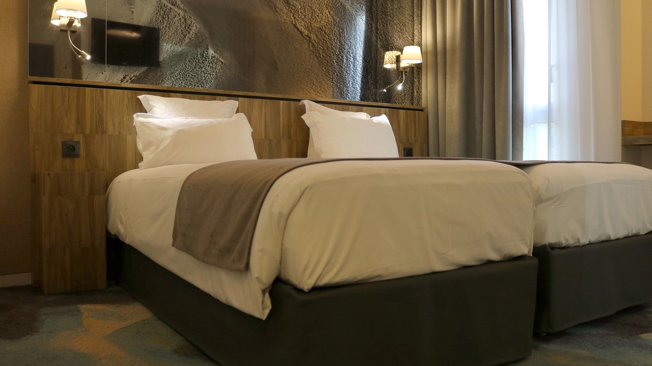 Photo of Others in Beauvoir