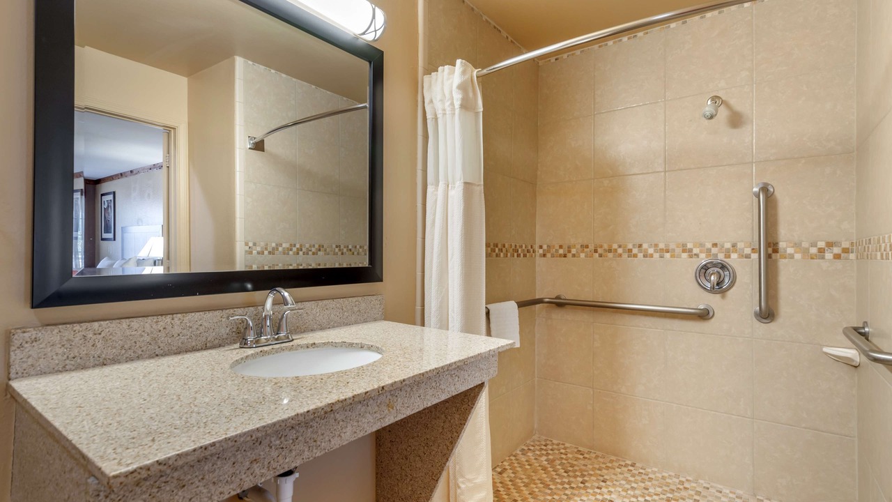 Photo of Bathroom in Freer