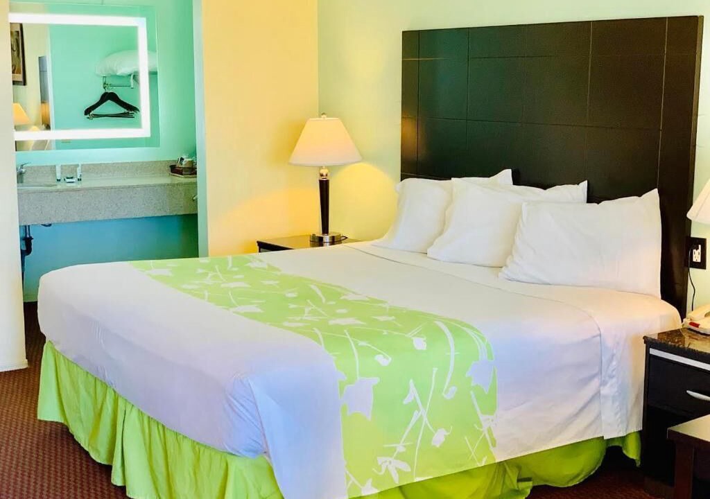Photo of Bedroom in Morro Bay