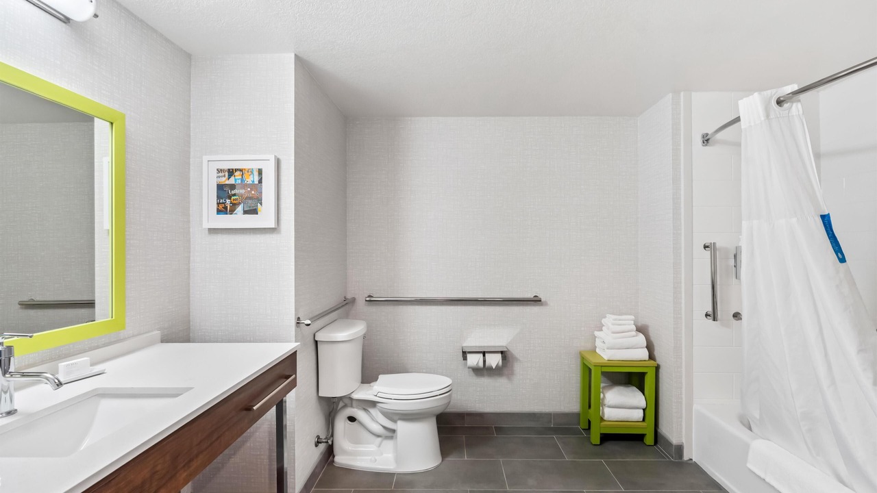 Photo of Bathroom in Lathrop