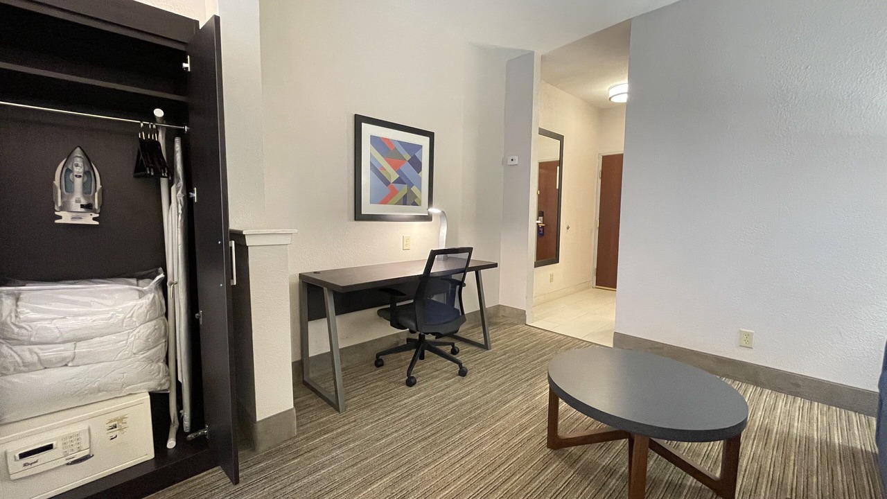 Photo of Bedroom in Decatur