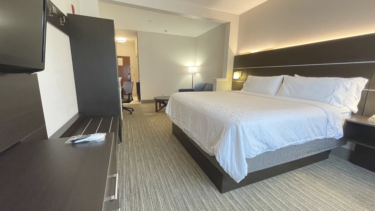 Photo of Bedroom in Decatur