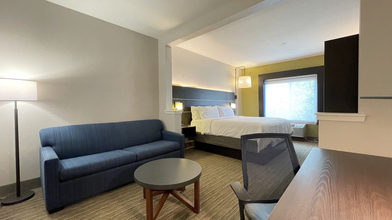 Photo of Bedroom in Decatur