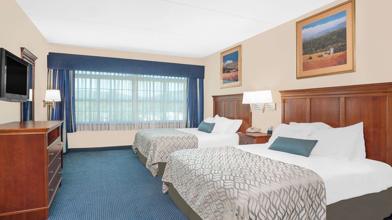 Photo of Bedroom in Ellicottville