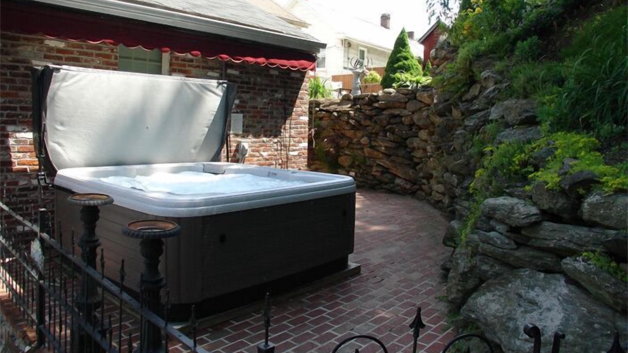 Photo of Outdoor in Railroad