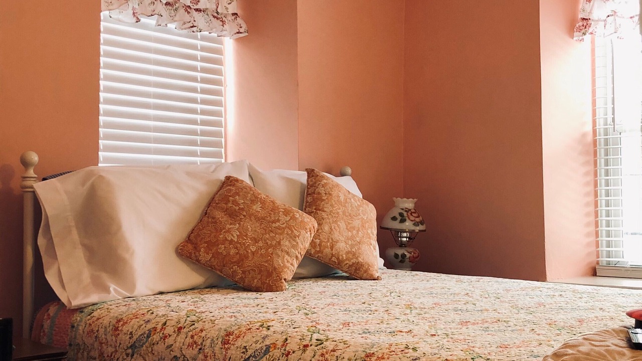 Photo of Bedroom in Railroad