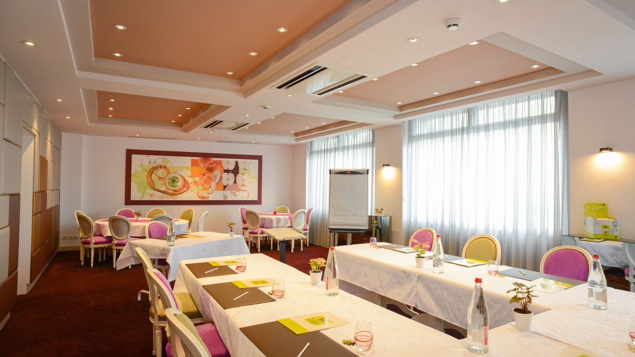 Photo of Others in Villedieu-les-Poeles