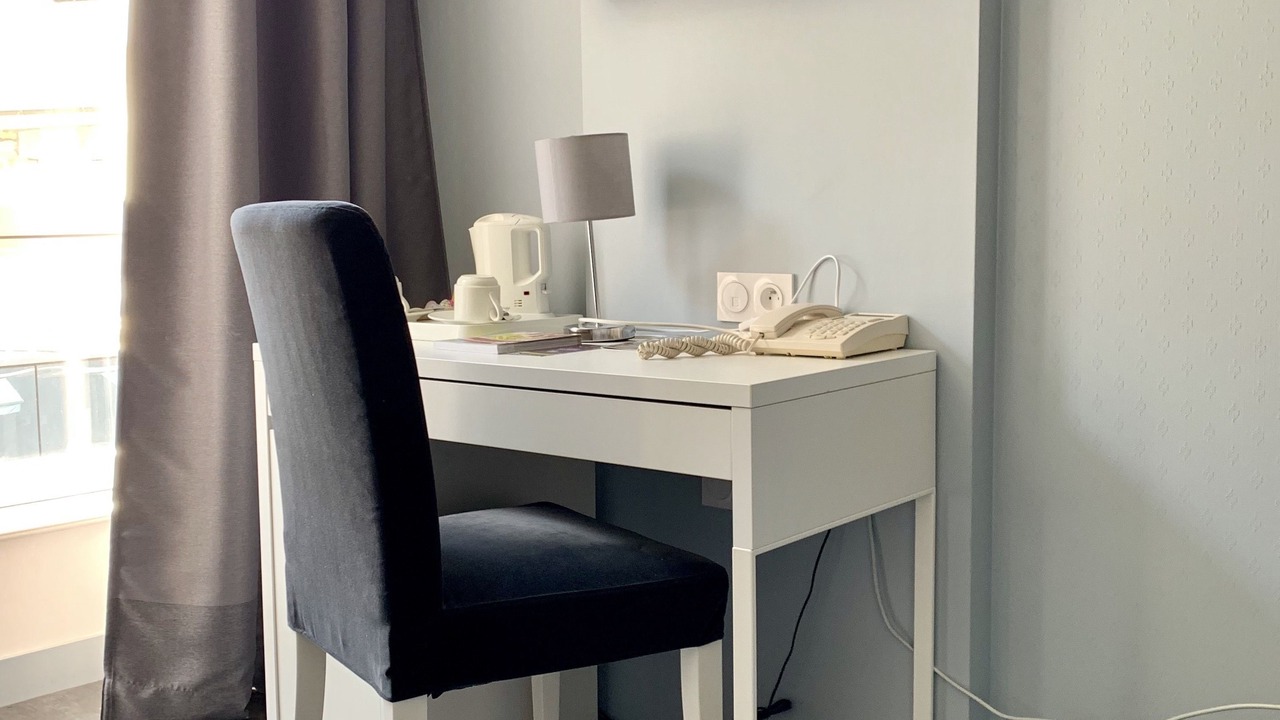 Photo of Bedroom in Villedieu-les-Poeles