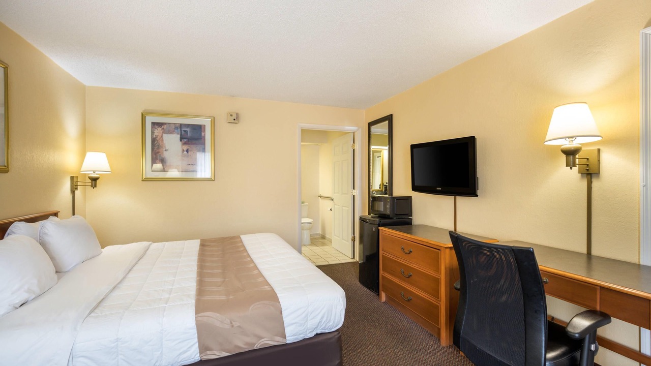Photo of Bedroom in White Springs