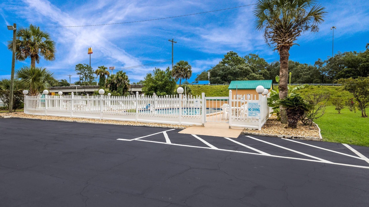 Photo of Outdoor in White Springs