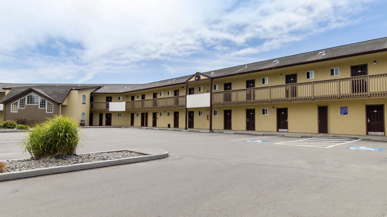 Photo of Others in Bertsch-Oceanview