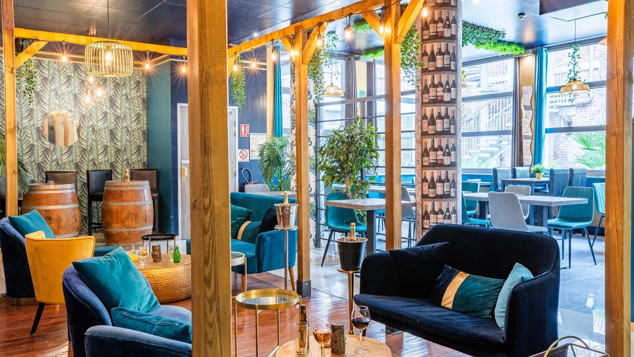 Photo of Others in Peronne