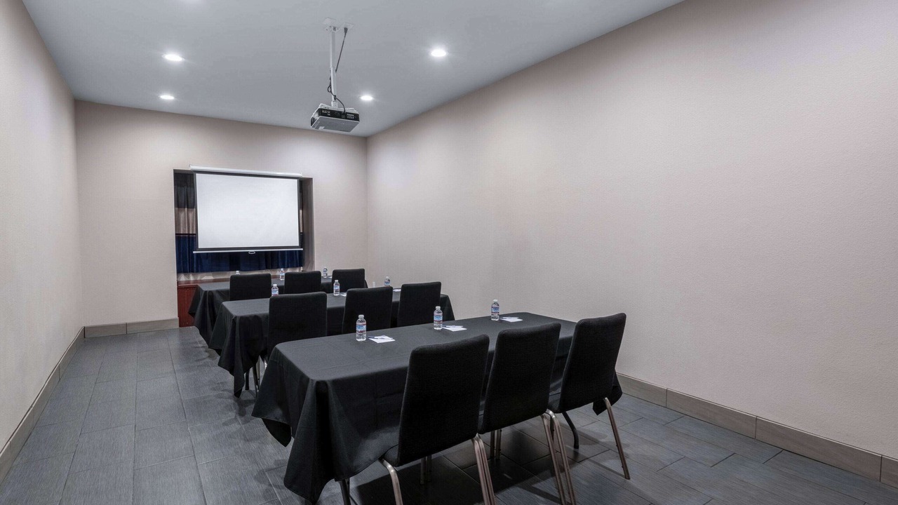 Photo of Others in Tracy