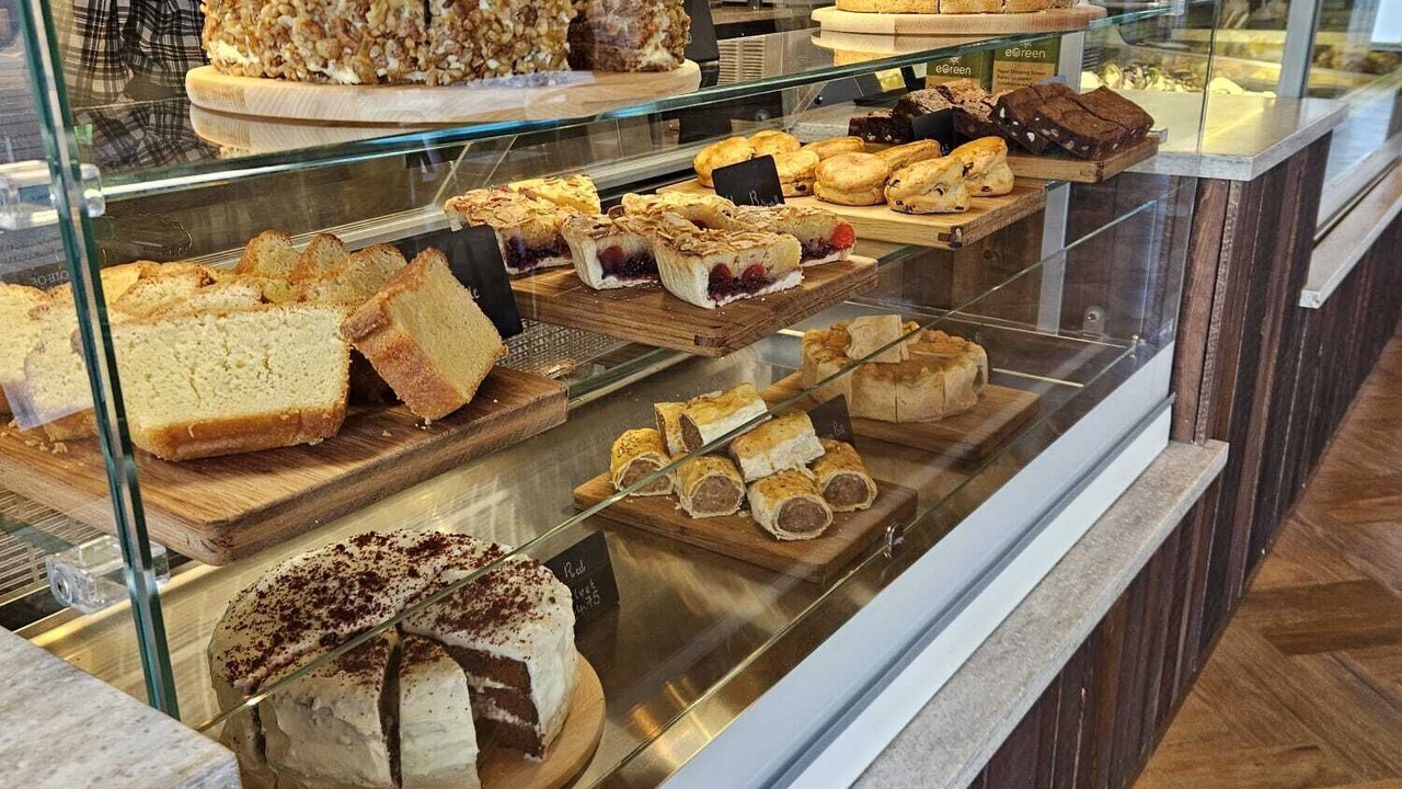 Photo of Others in Dodworth