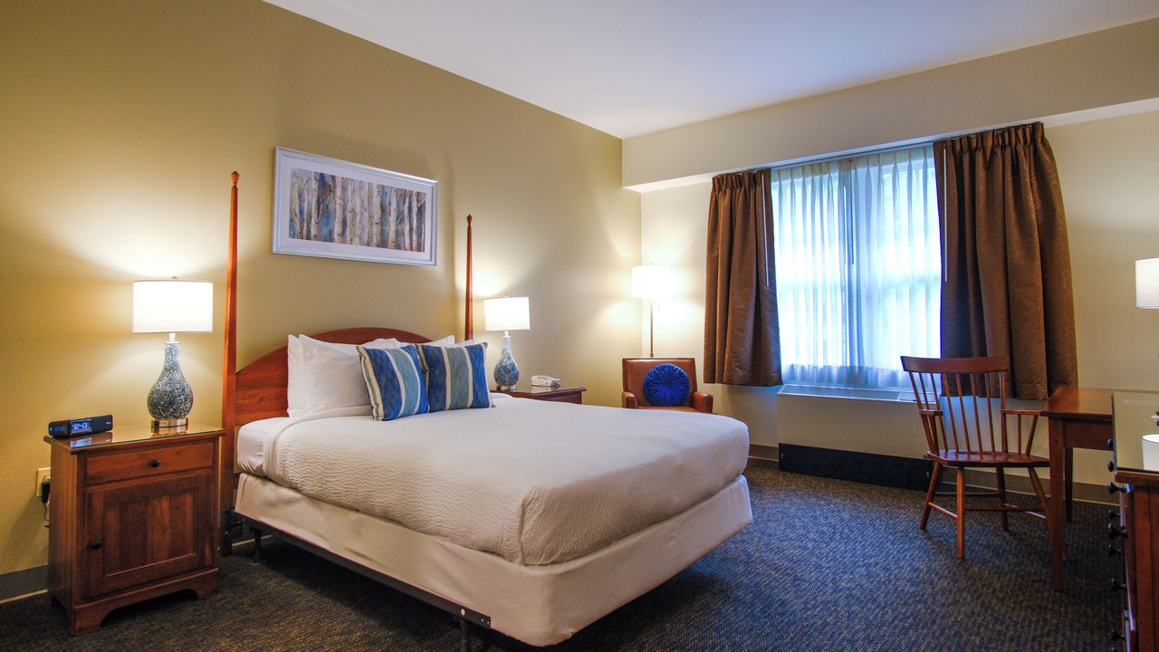 Photo of Bedroom in Ashland