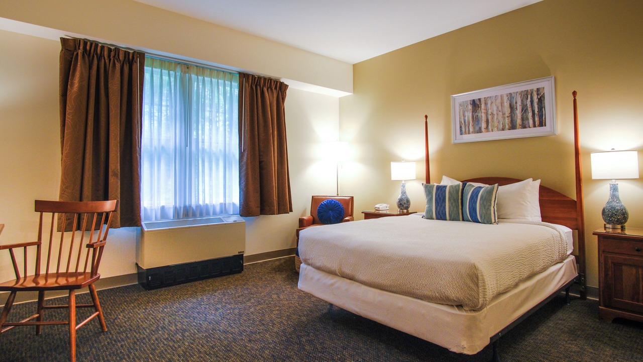 Photo of Bedroom in Ashland