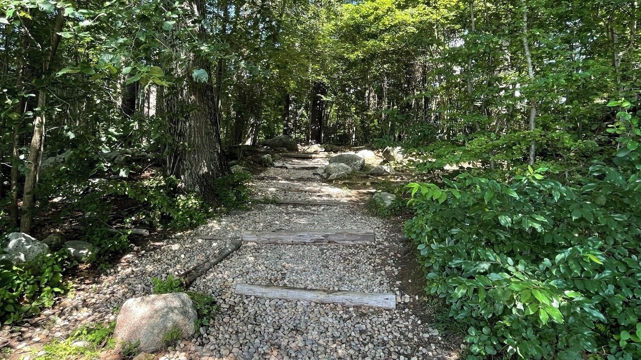 Photo of Outdoor in Ashland