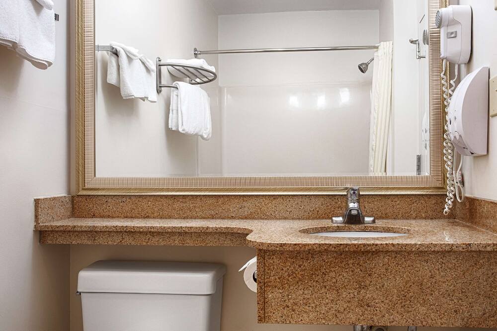 Photo of Bathroom in Franconia