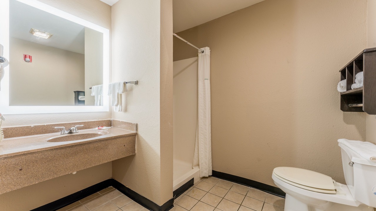 Photo of Bathroom in Lake Charles