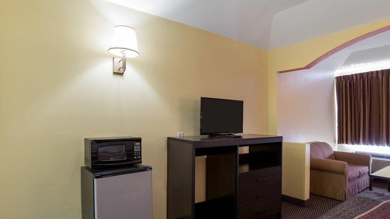 Photo of Bedroom in FM 1960