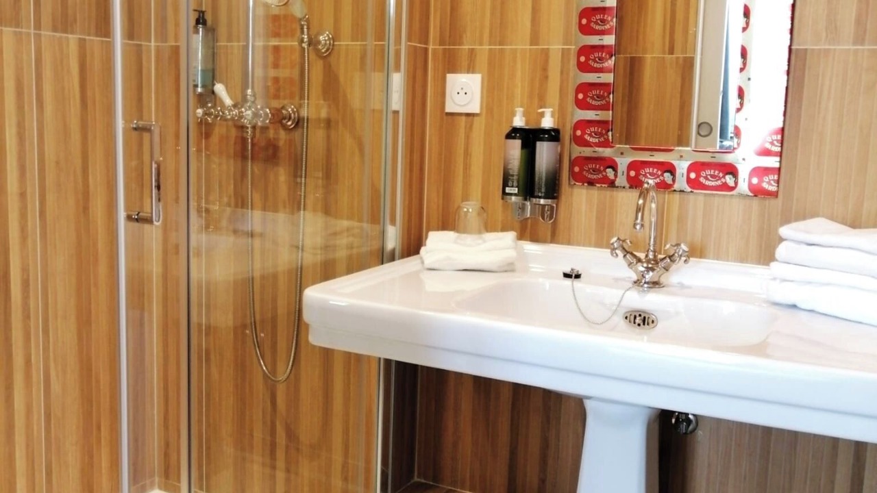 Photo of Bathroom in Saint-Louis