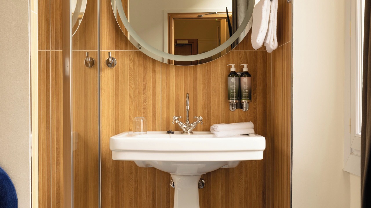 Photo of Bathroom in Saint-Louis
