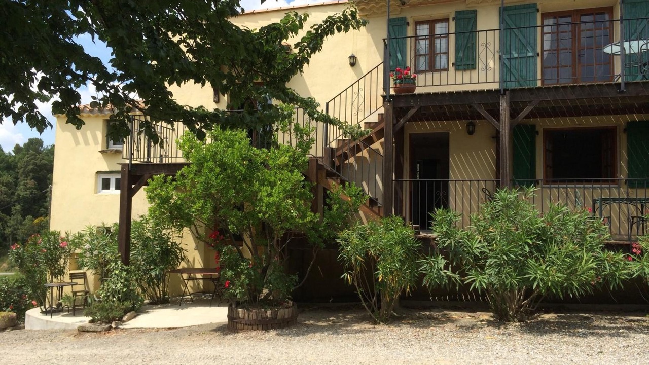 Photo of Outdoor in Leuc