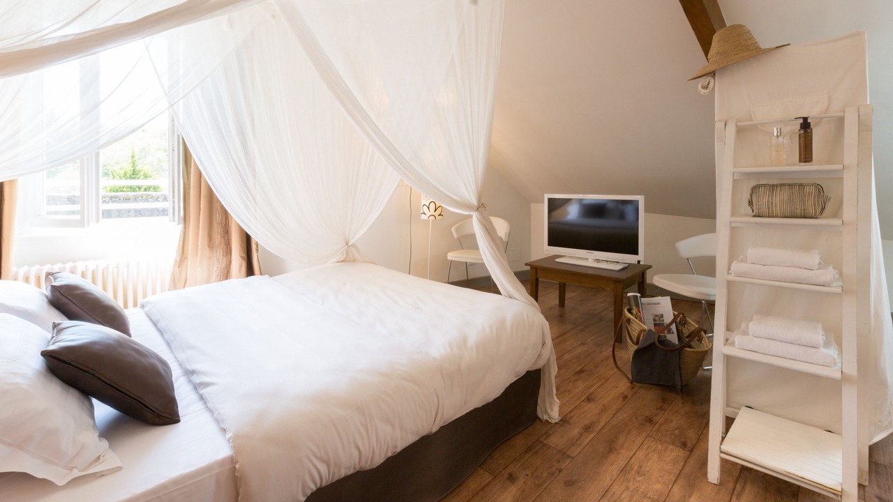 Photo of Bedroom in Beaulieu-sur-Dordogne