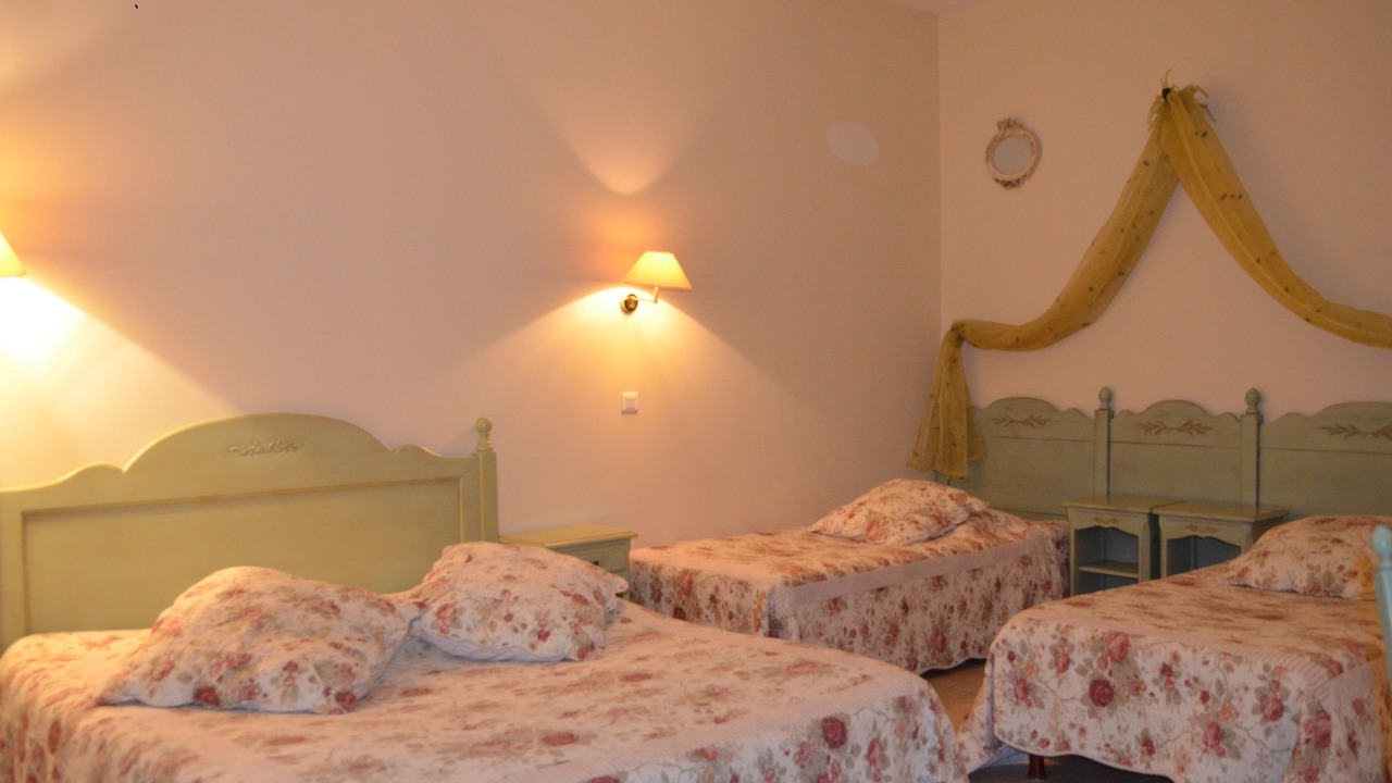 Photo of Bedroom in Saint-Quentin-la-Poterie