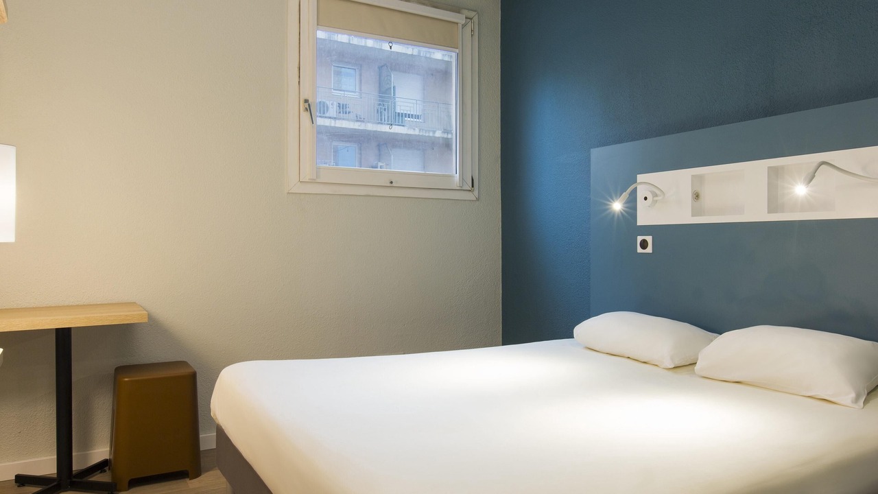 Photo of Bedroom in Bourgoin-Jallieu