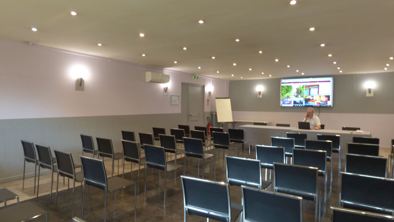 Photo of Others in Flace