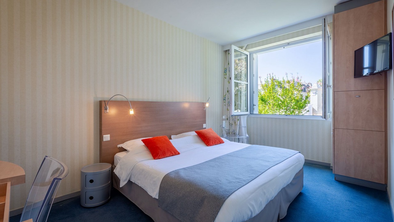 Photo of Bedroom in Saint-Martin-de-la-Place