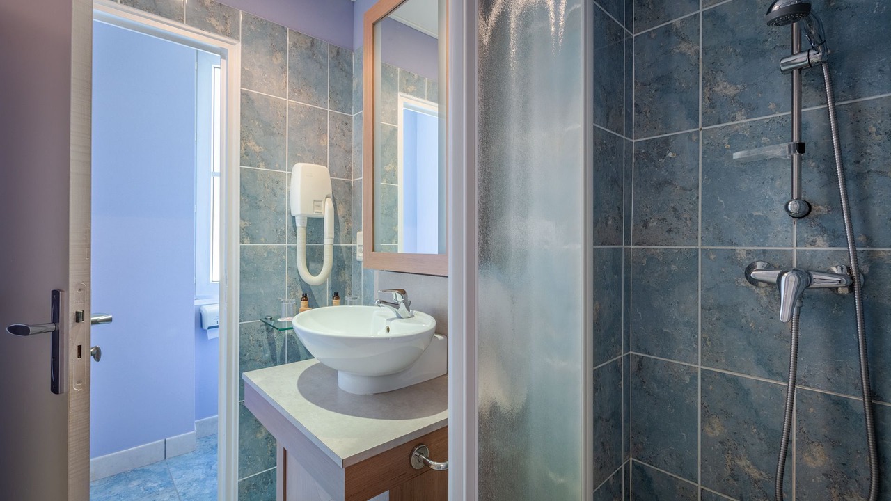 Photo of Bedroom in Saint-Martin-de-la-Place