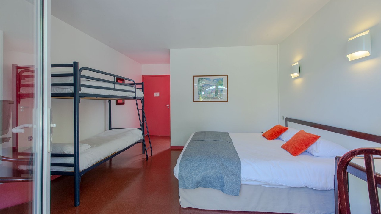 Photo of Bedroom in Saint-Martin-de-la-Place