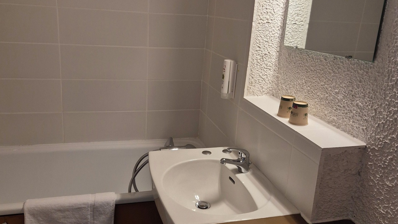 Photo of Bathroom in Challans